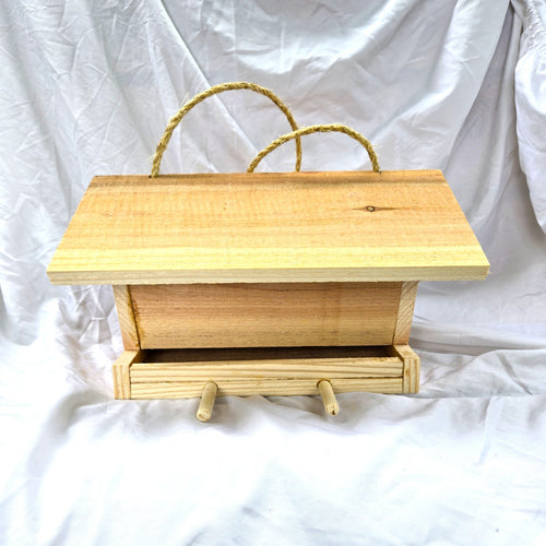 Cedar Bird Feeder