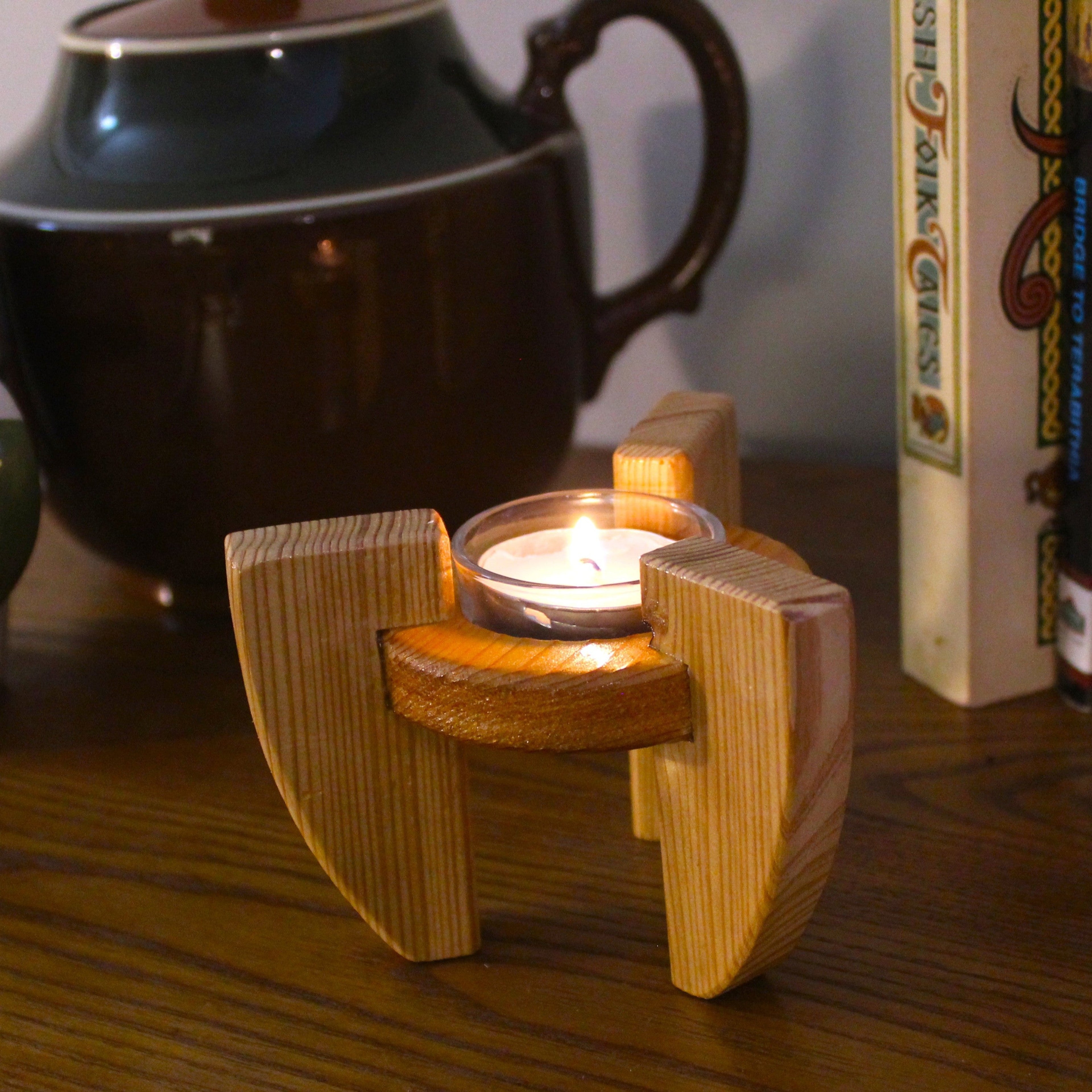 Claw Candle Holder